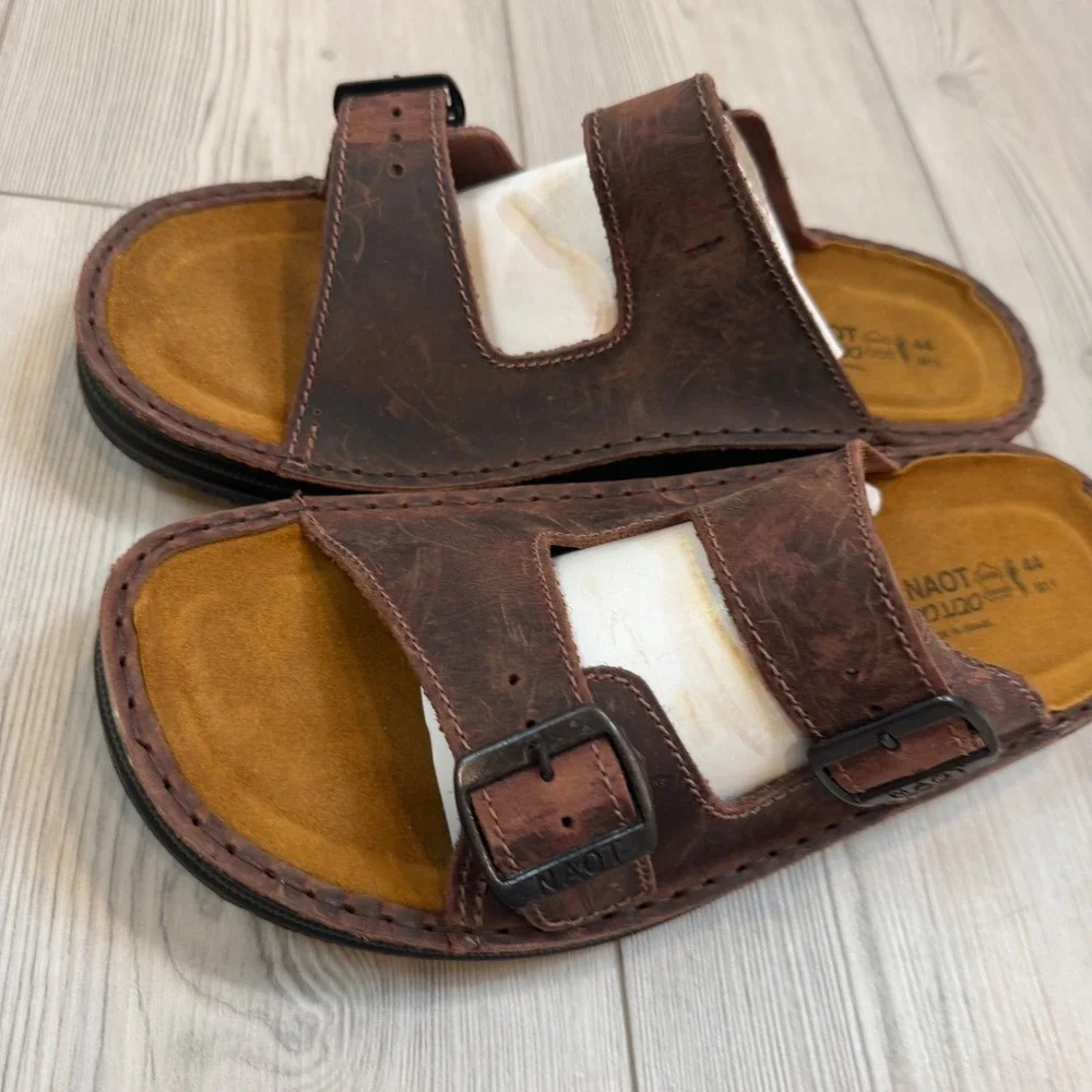 NEW Naot Mikael Crazy Horse Leather Sandals Brown Two Strap Slides Men EU 44 M11
